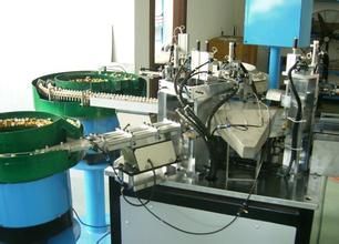 工業(yè)磁環(huán)、磁芯及塑料電子產(chǎn)品自動排序擺盤包裝機(jī)的應(yīng)用與市場前景